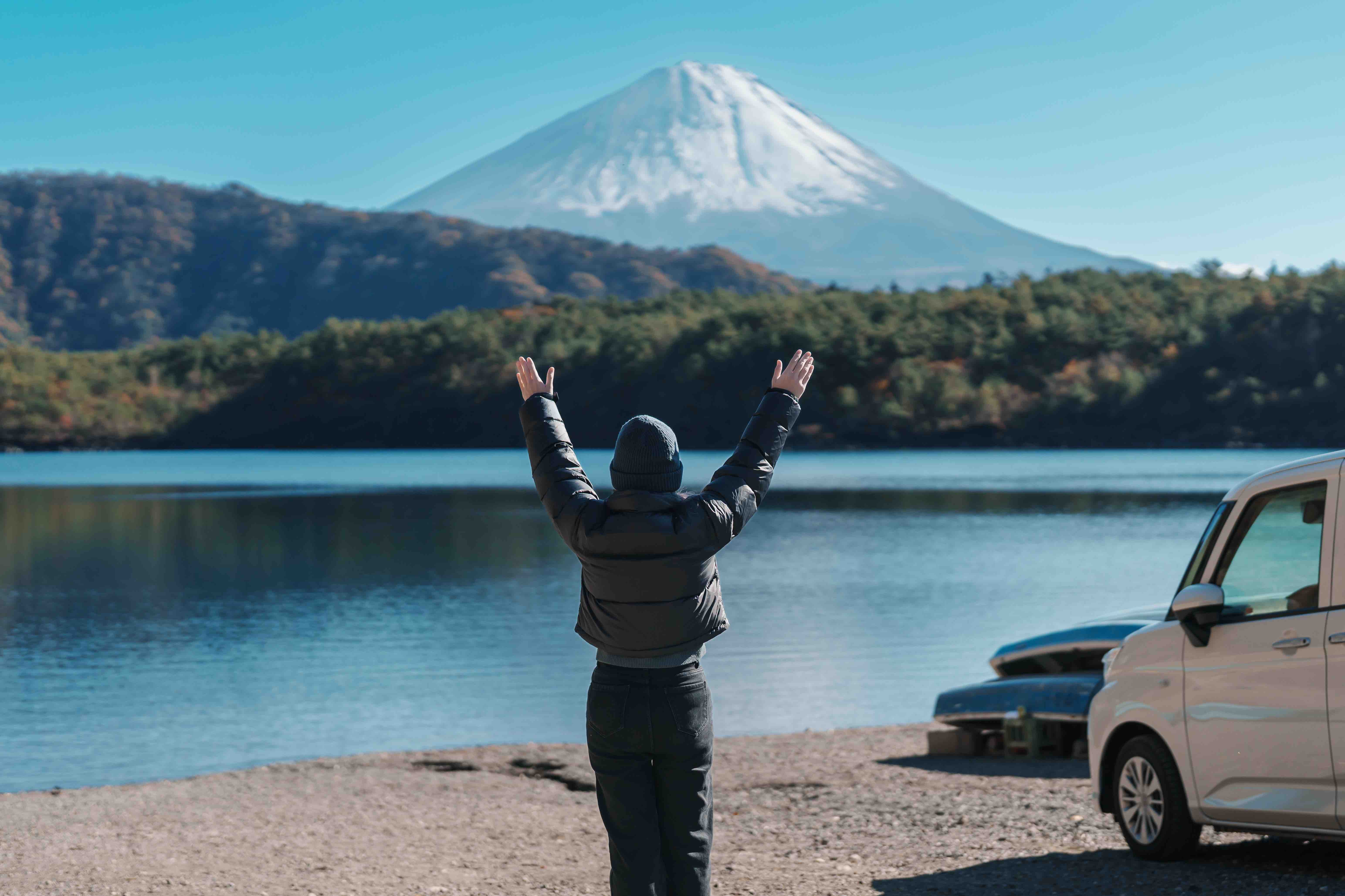 Voyager Seul(e) au Japon - Avantages et Inconvénients - Drivinjapan.com